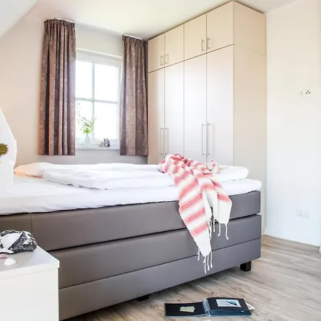 Schilfrohrsaenger 51 *